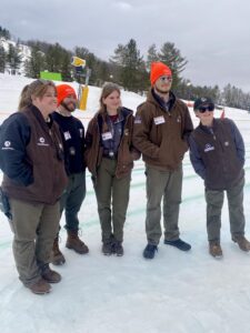 Volunteering in Winter 